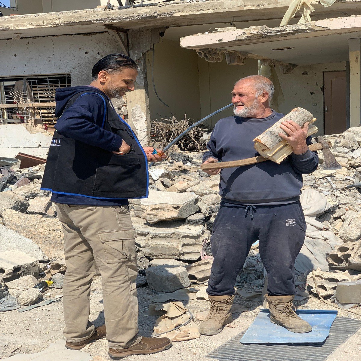 Air strike build baalbeq