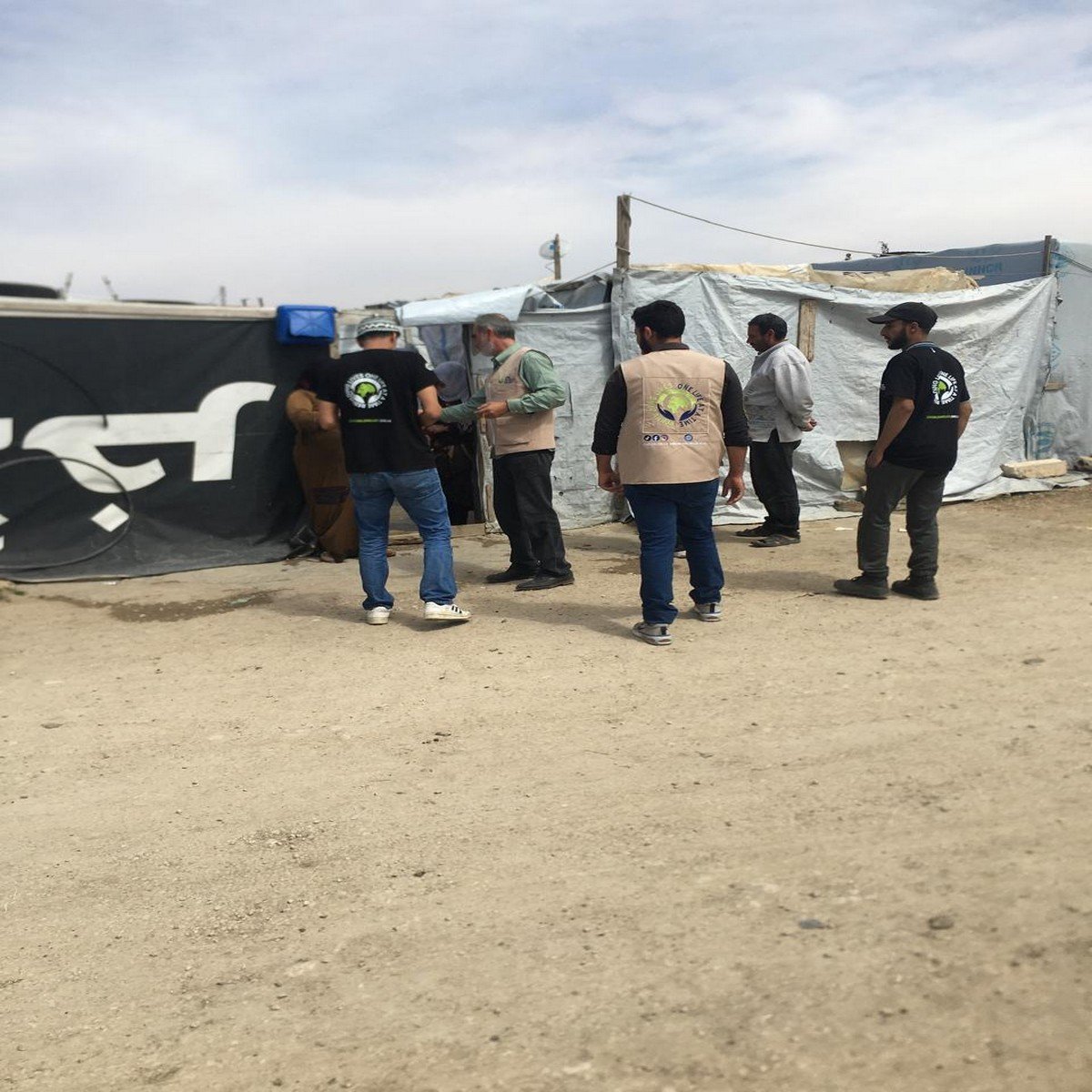 Volunteers beqaa camp group